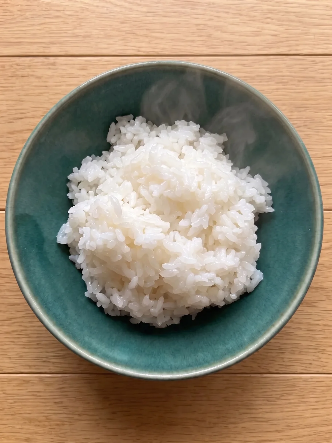 やまのしずくを炊いたごはん